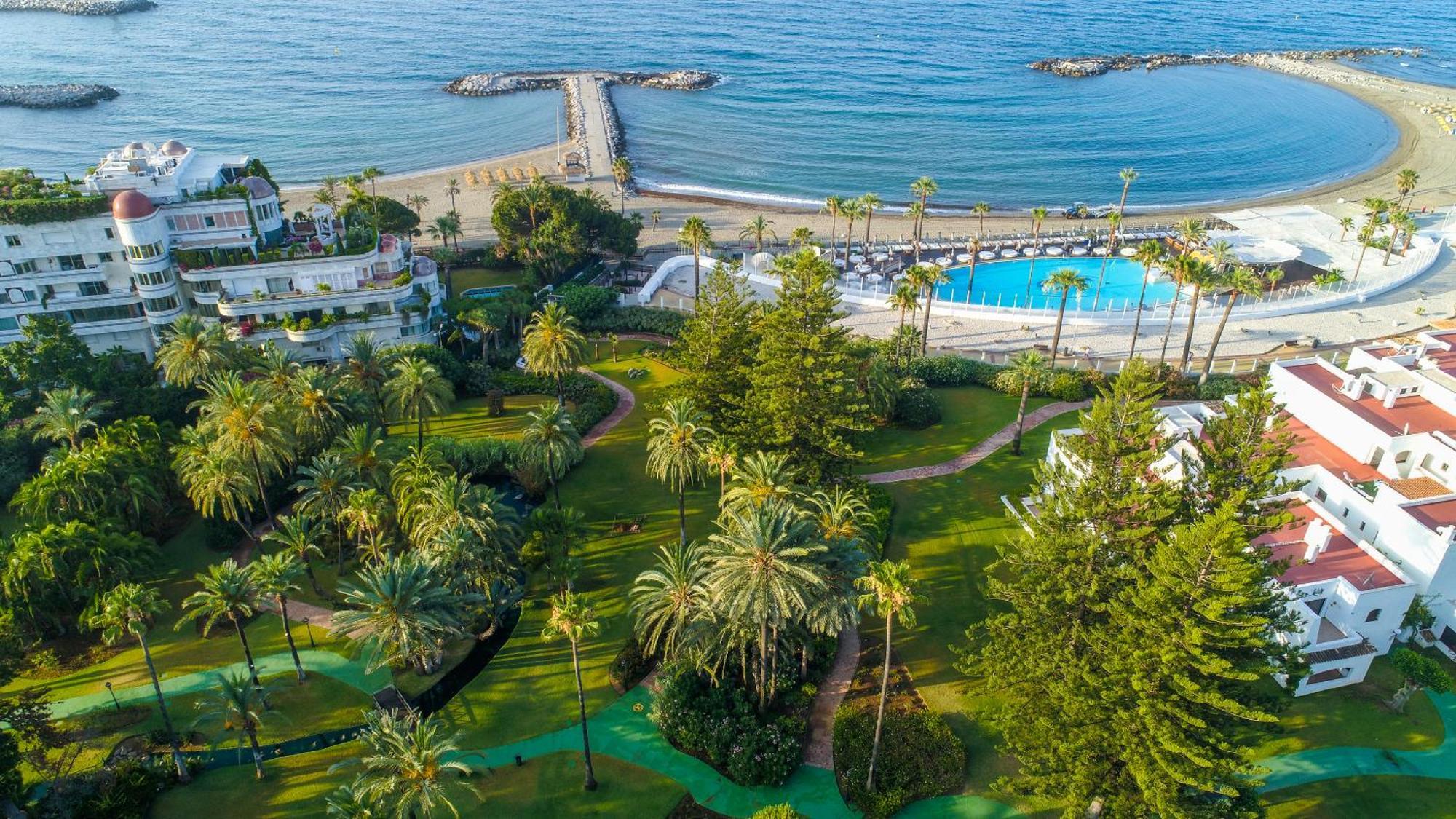 Marbella Banus Suites - Lily Playas Del Duque Banus Beach Apartment Екстериор снимка